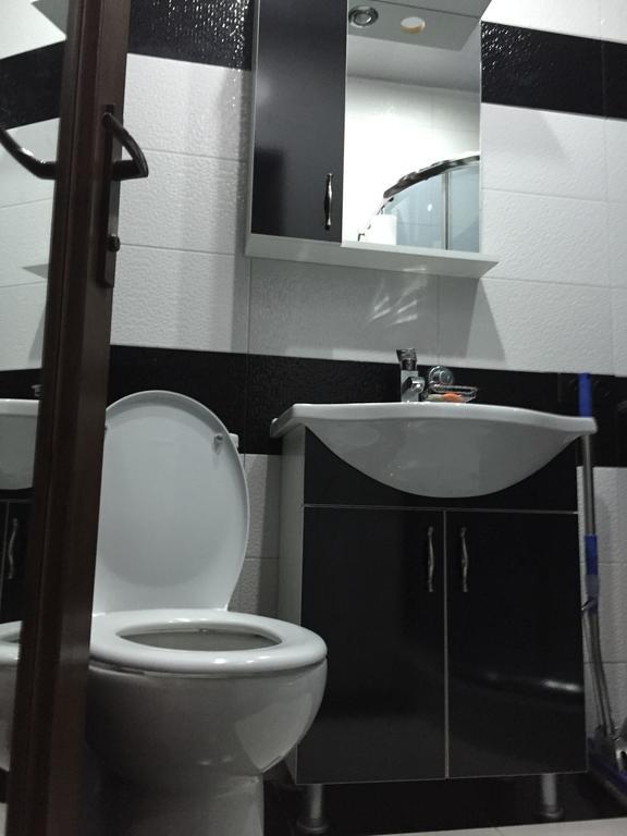 Apartment Vaja Fshavela N16 Batumi Cameră foto
